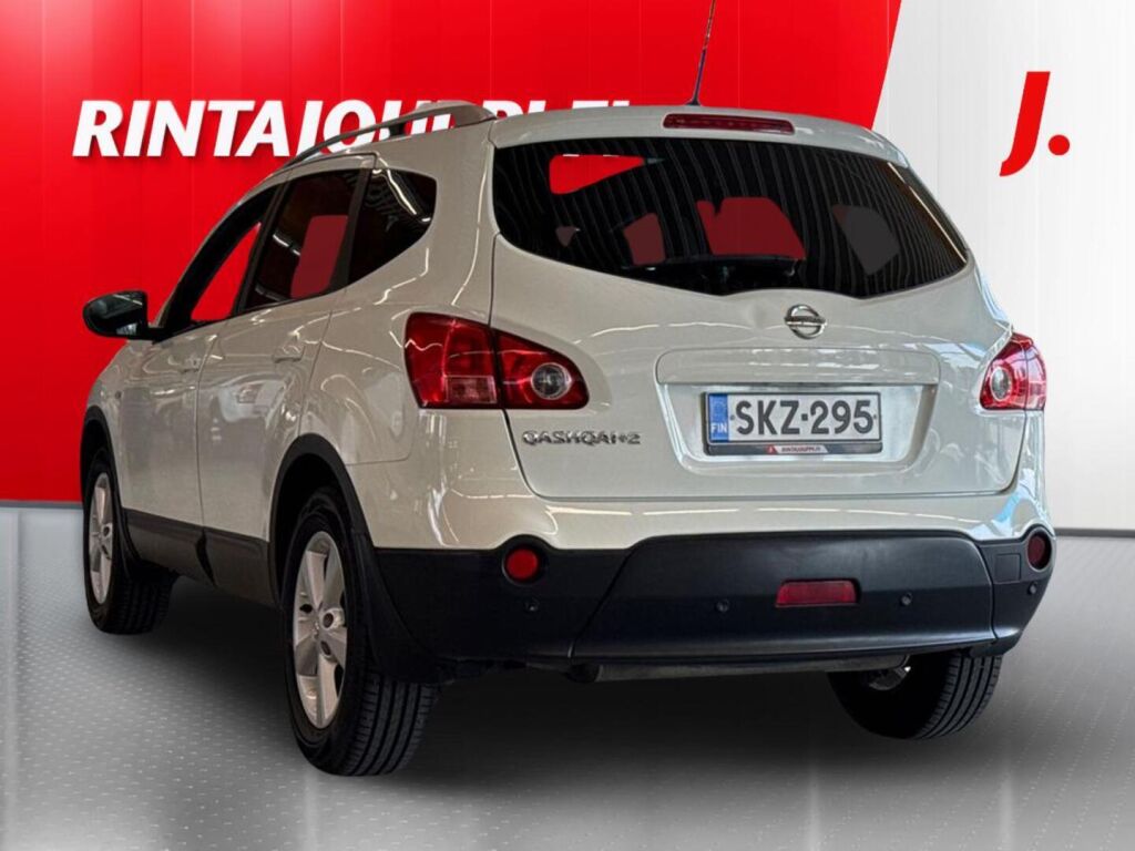 Nissan Qashqai+2 2009 Valkoinen
