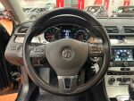 Volkswagen Passat 2012 Musta