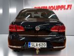 Volkswagen Passat 2012 Musta