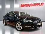 Volkswagen Passat 2012 Musta