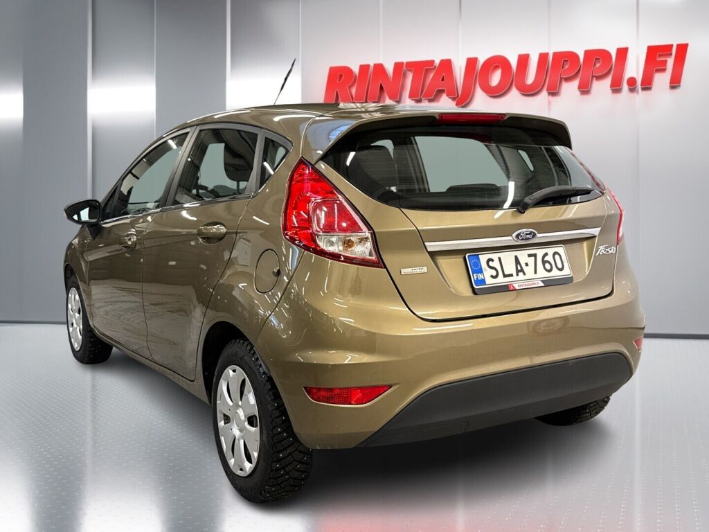 Ford Fiesta 2013 Ruskea (beige)
