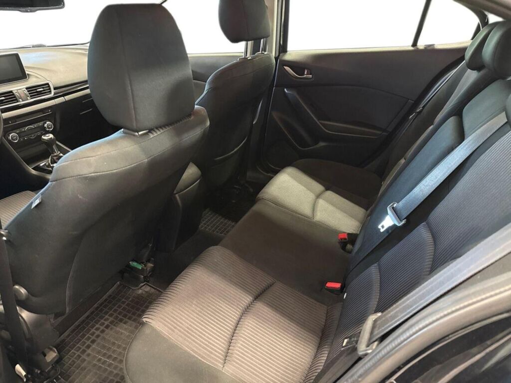 Mazda Mazda3 2015 Musta