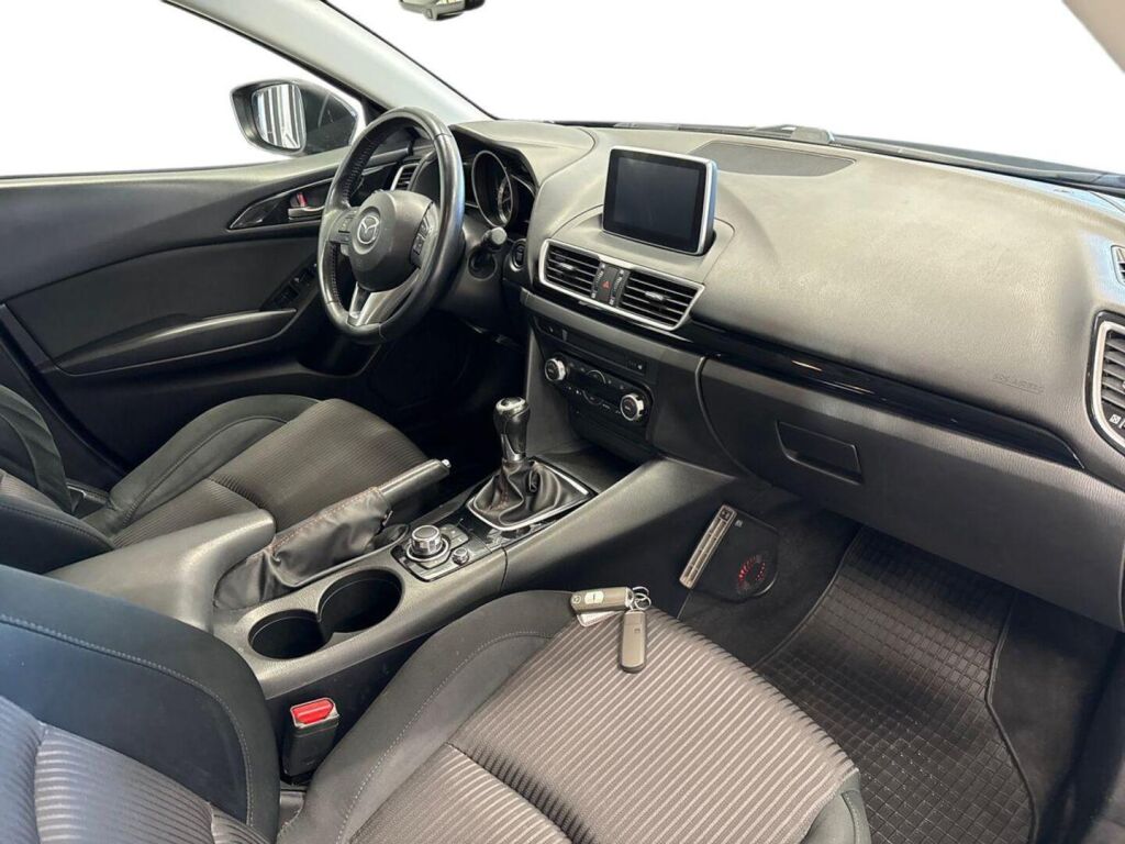 Mazda Mazda3 2015 Musta