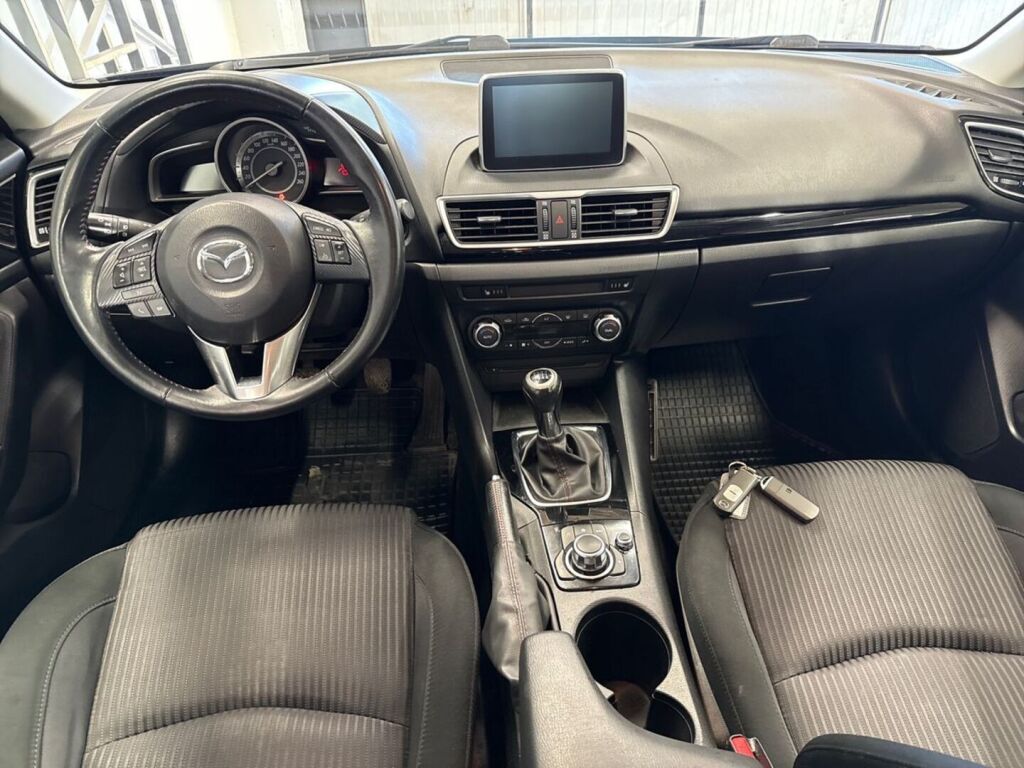 Mazda Mazda3 2015 Musta