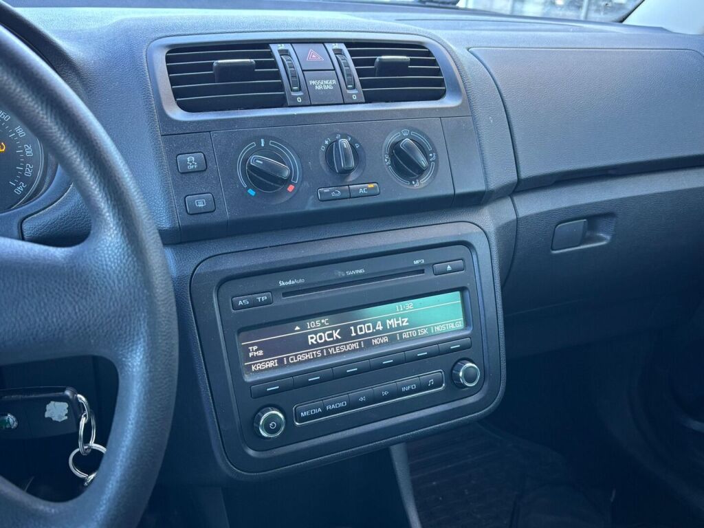 Skoda Roomster 2013 Hopea