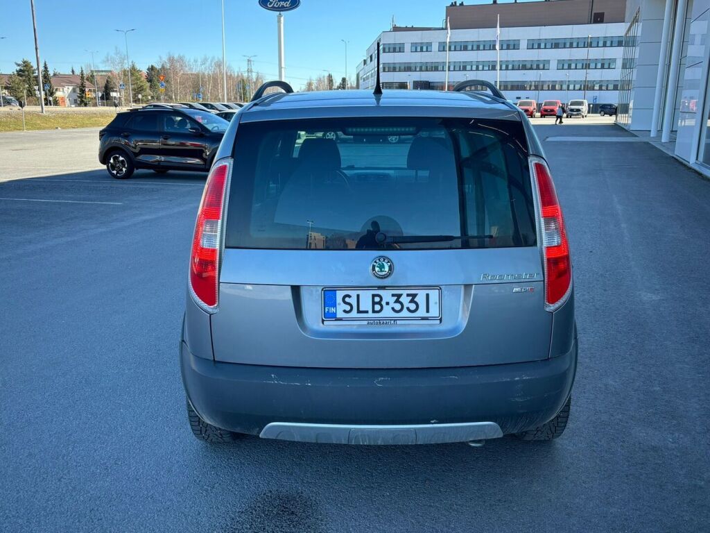 Skoda Roomster 2013 Hopea