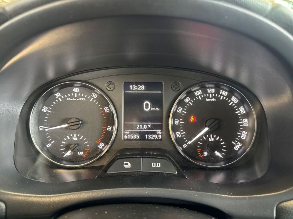 Skoda Roomster 2013 Hopea