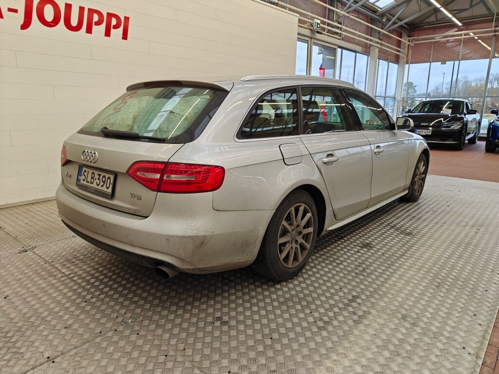 Audi A4 2013 Hopea
