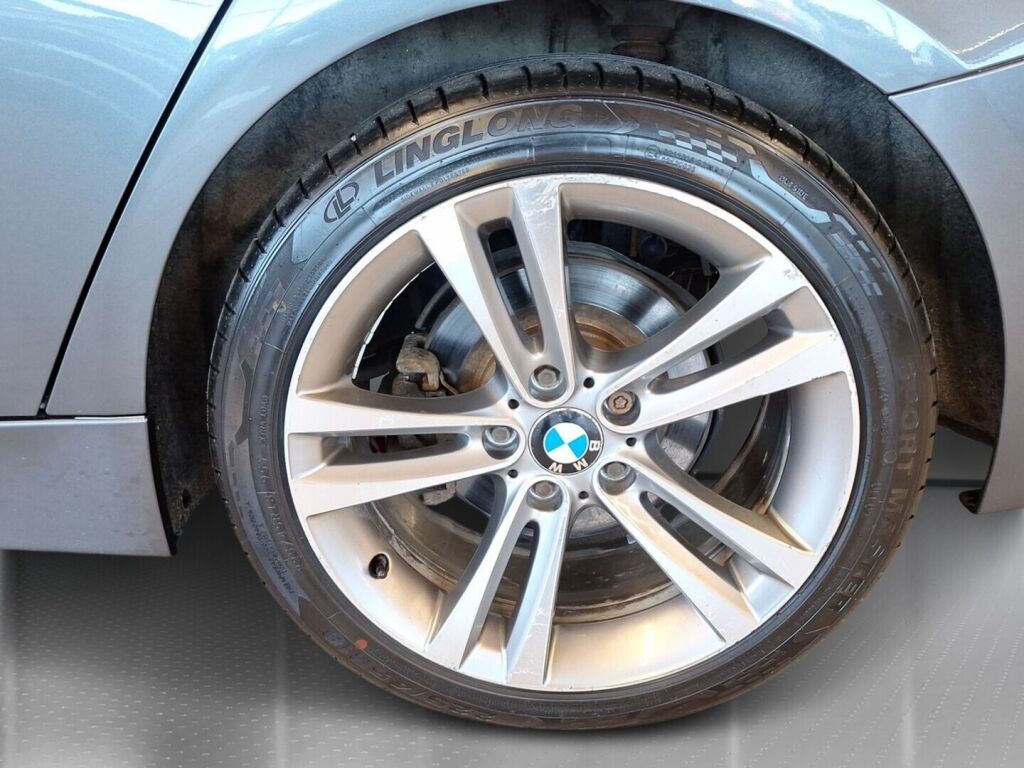 BMW 320 2013 Harmaa