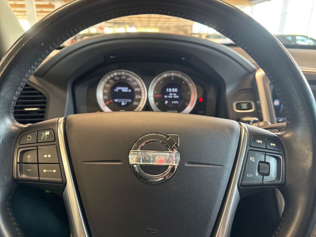 Volvo XC60 2013 Sininen