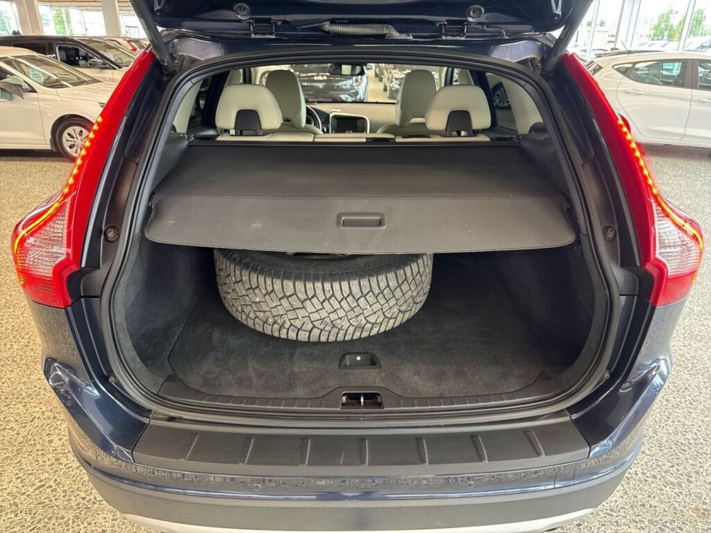 Volvo XC60 2013 Sininen