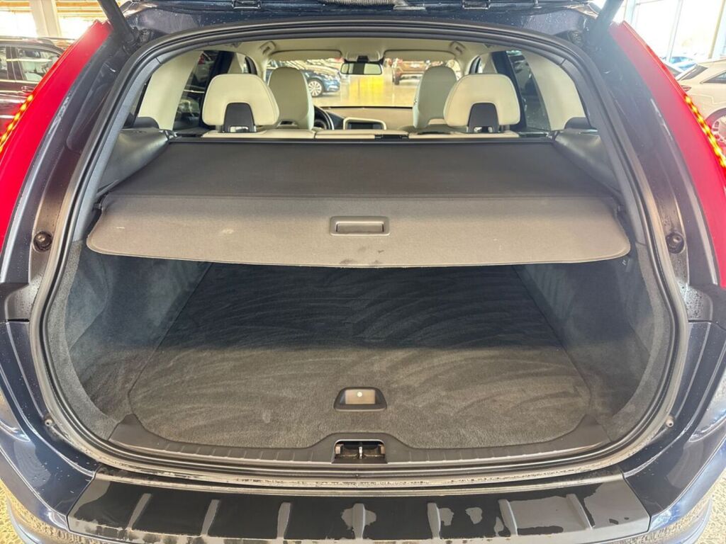 Volvo XC60 2013 Sininen