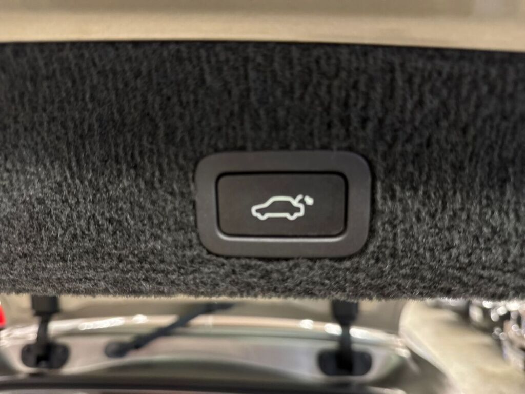 Volvo V70 2014 Ruskea (beige)