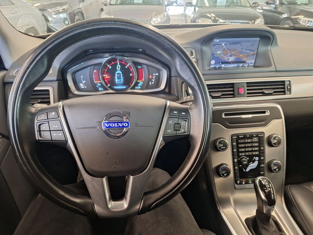 Volvo V70 2014 Ruskea (beige)