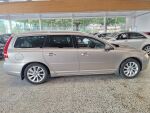 Volvo V70 2014 Ruskea (beige)