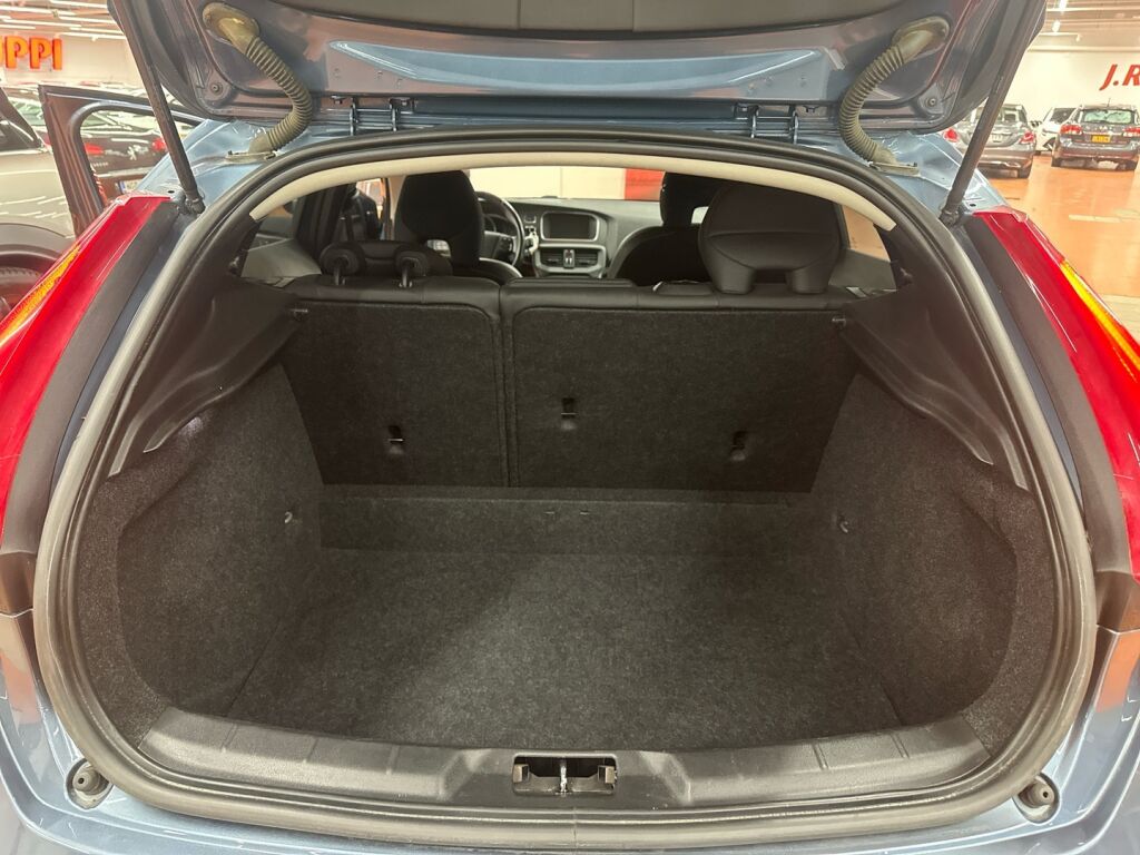 Volvo V40 2014 Sininen