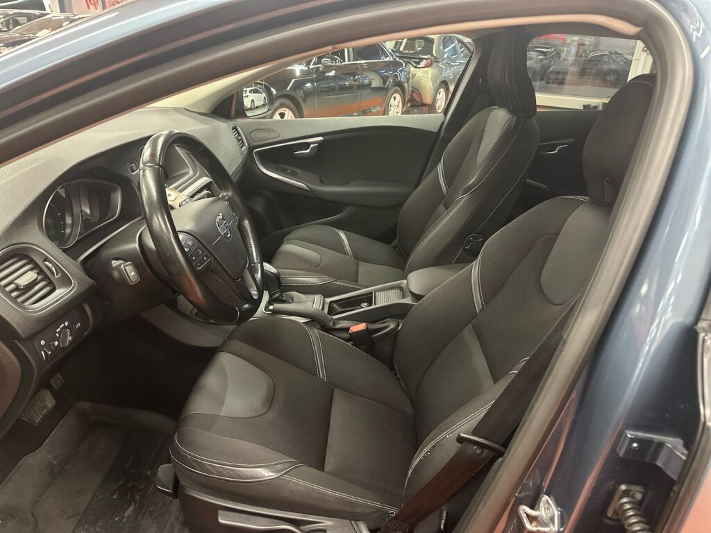 Volvo V40 2014 Sininen