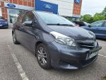 Toyota Yaris 2014 Harmaa