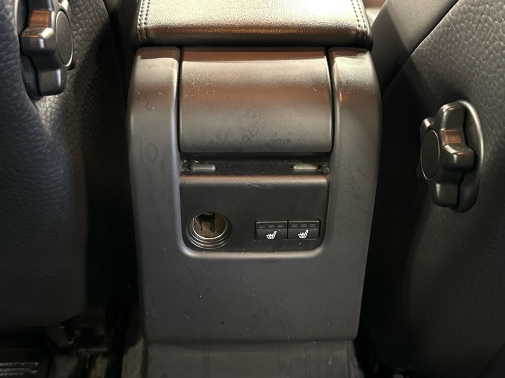 Volvo S60 2013 Punainen