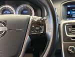Volvo S60 2013 Punainen