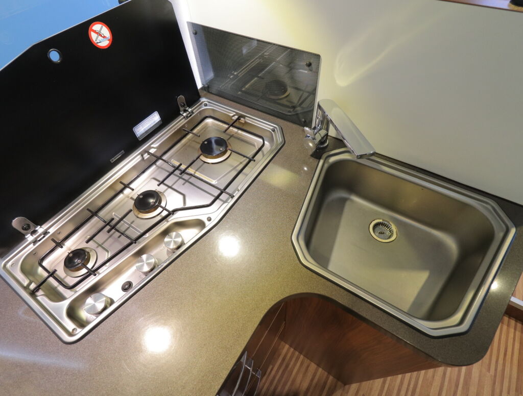 Adria Matrix 650 SF 50 Years Edition 2015 Harmaa