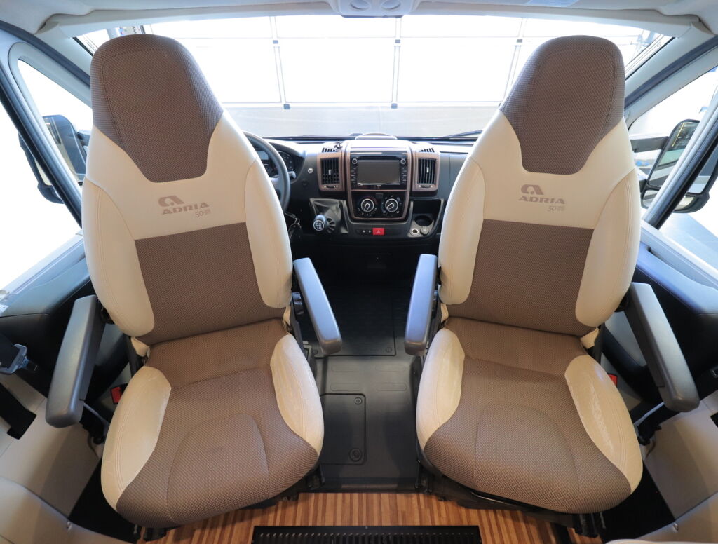 Adria Matrix 650 SF 50 Years Edition 2015 Harmaa