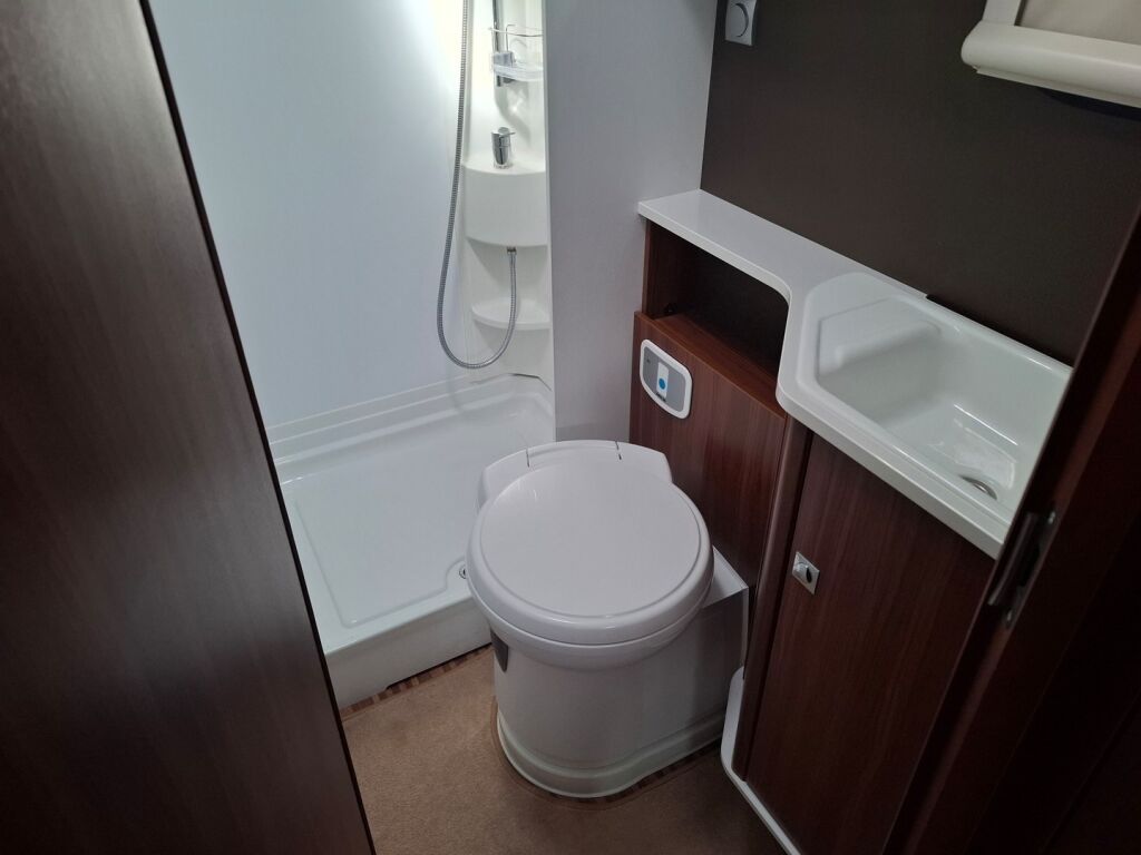 Adria Matrix 650 SF 50 Years Edition 2015 Harmaa