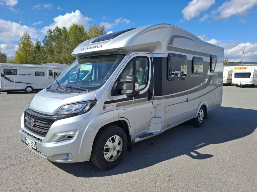 Adria Matrix 650 SF 50 Years Edition 2015 Harmaa