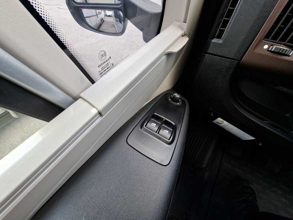 Adria Matrix 650 SF 50 Years Edition 2015 