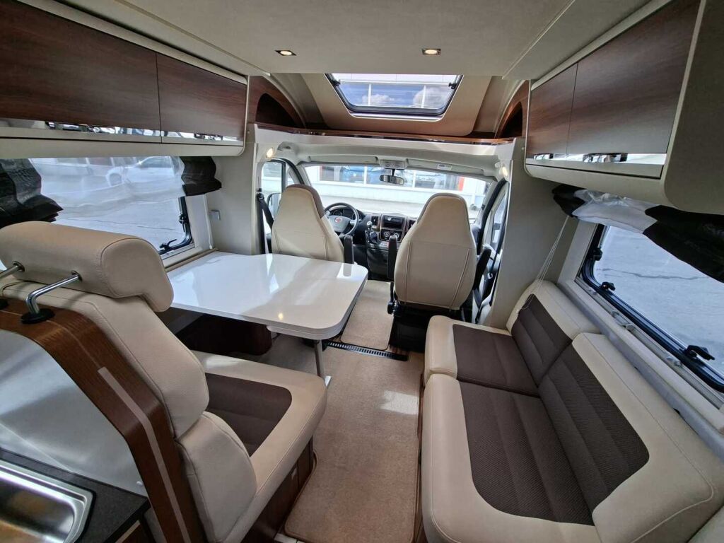 Adria Matrix 650 SF 50 Years Edition 2015 