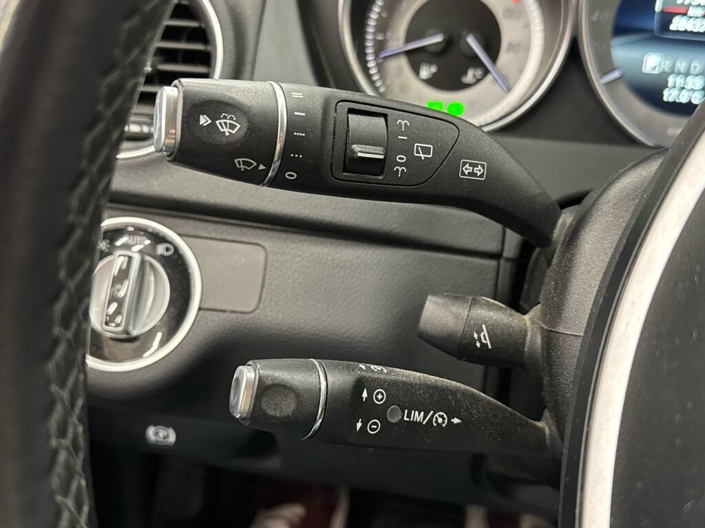Mercedes-Benz C 2014 Harmaa