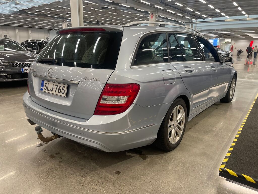 Mercedes-Benz C 2014 Harmaa