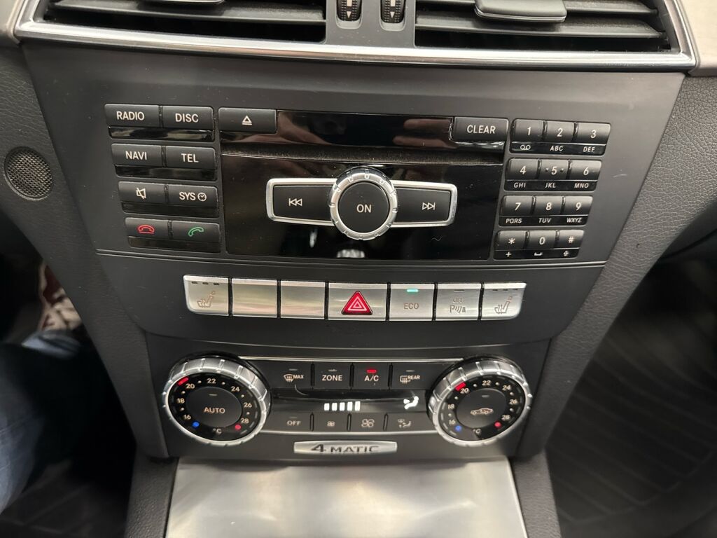 Mercedes-Benz C 2014 Harmaa