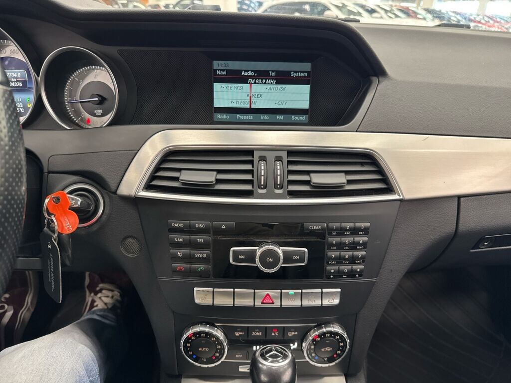 Mercedes-Benz C 2014 Harmaa