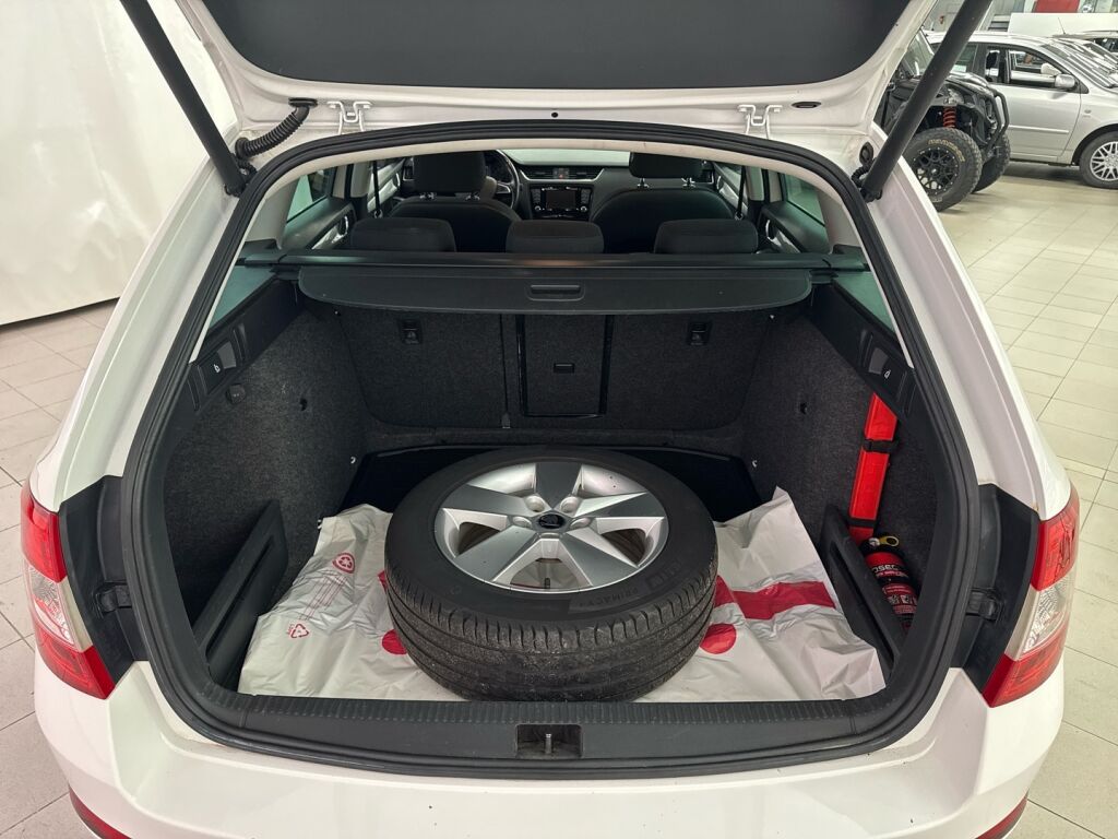 Skoda Octavia 2014 Valkoinen