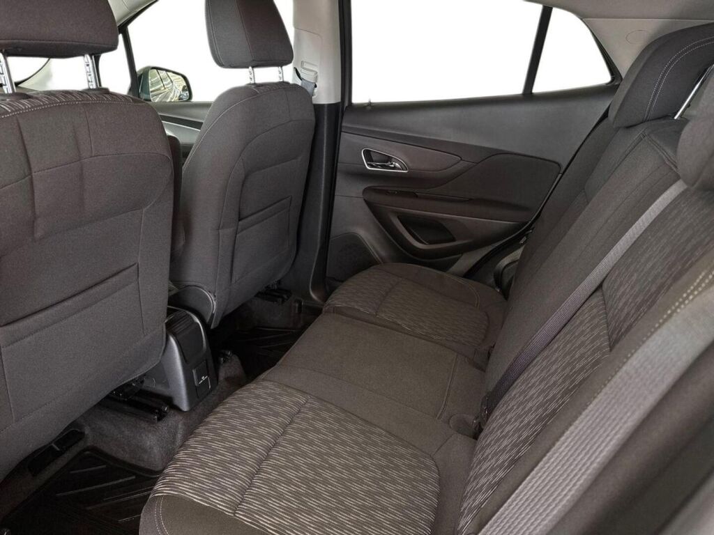 Opel Mokka 2015 Musta