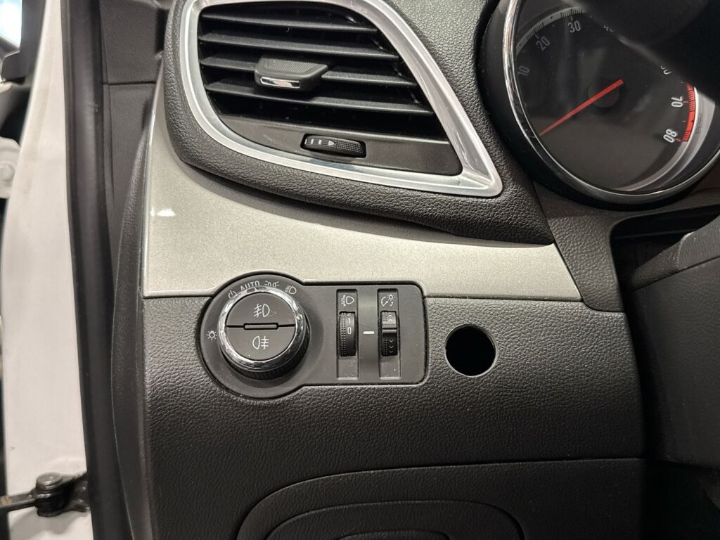 Opel Mokka 2014 Valkoinen