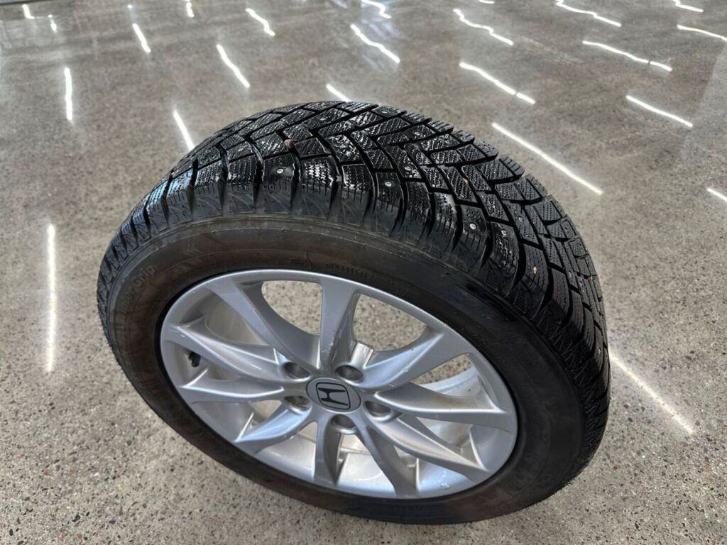Honda Civic 2014 Punainen