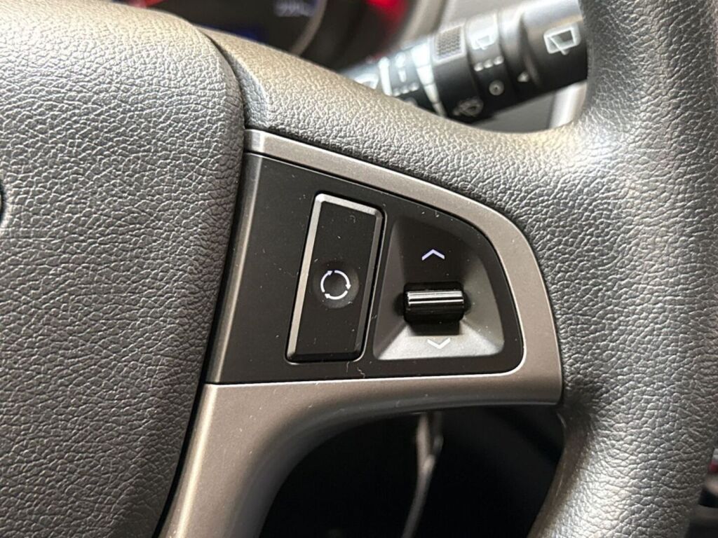 Hyundai i20 5d 2014 Ruskea (beige)