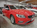 Volvo V60 2014 Punainen