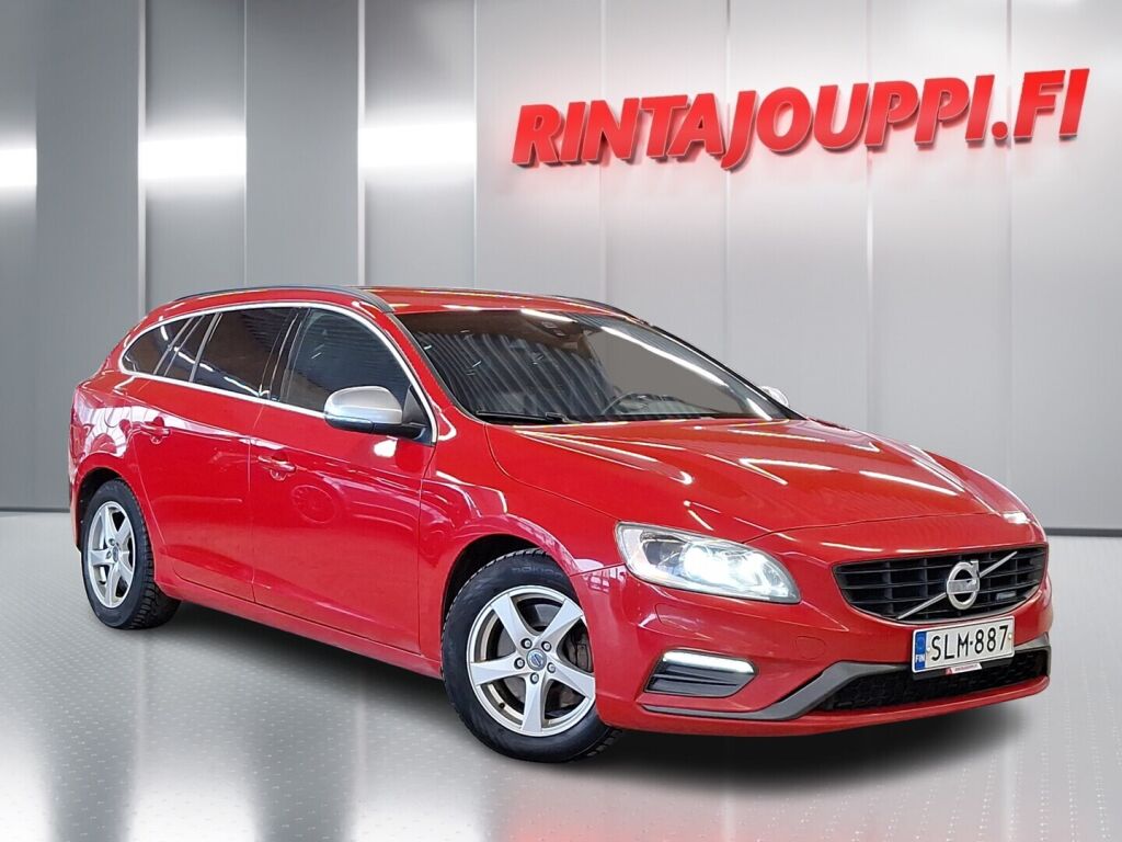 Volvo V60 2014 Punainen