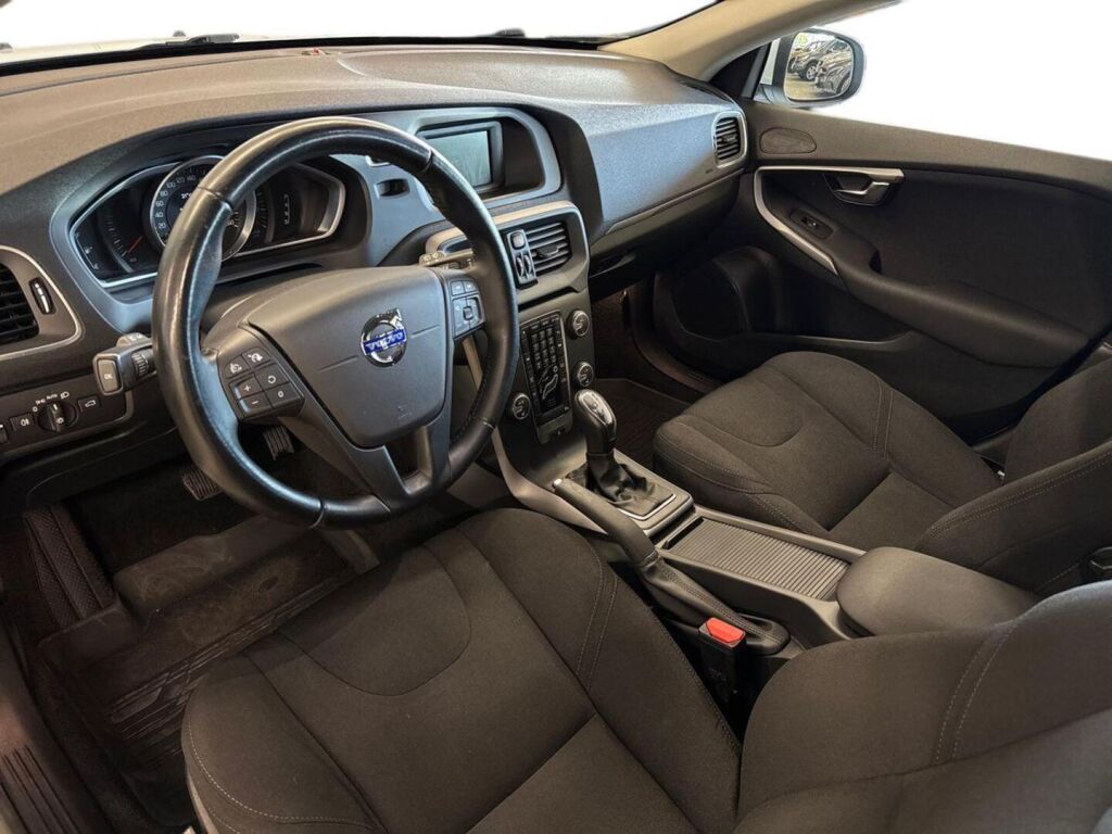 Volvo V40 2014 Valkoinen