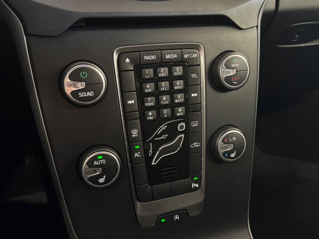 Volvo V40 2014 Valkoinen