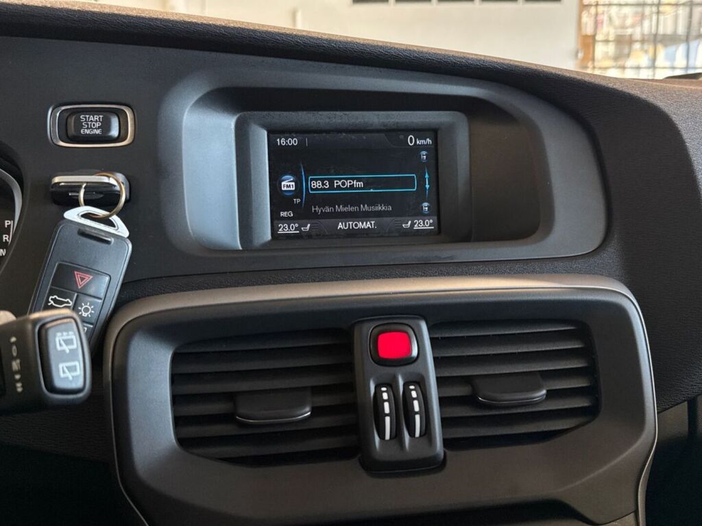 Volvo V40 2014 Valkoinen