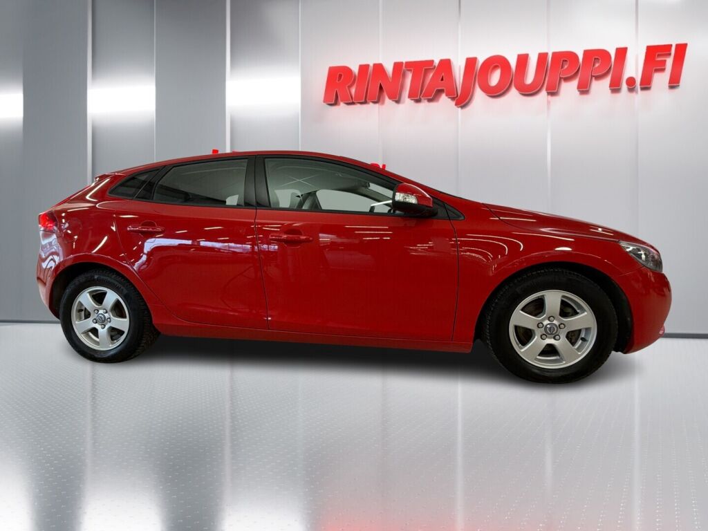 Volvo V40 2014 Punainen