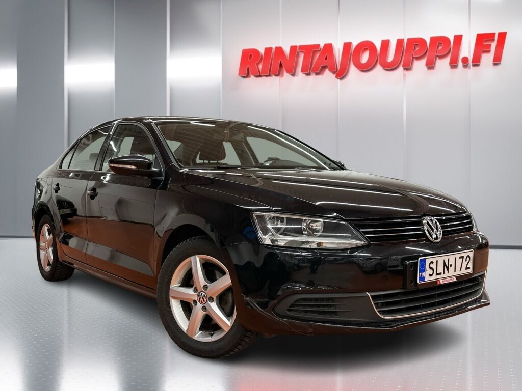 Volkswagen Jetta 2014 Musta