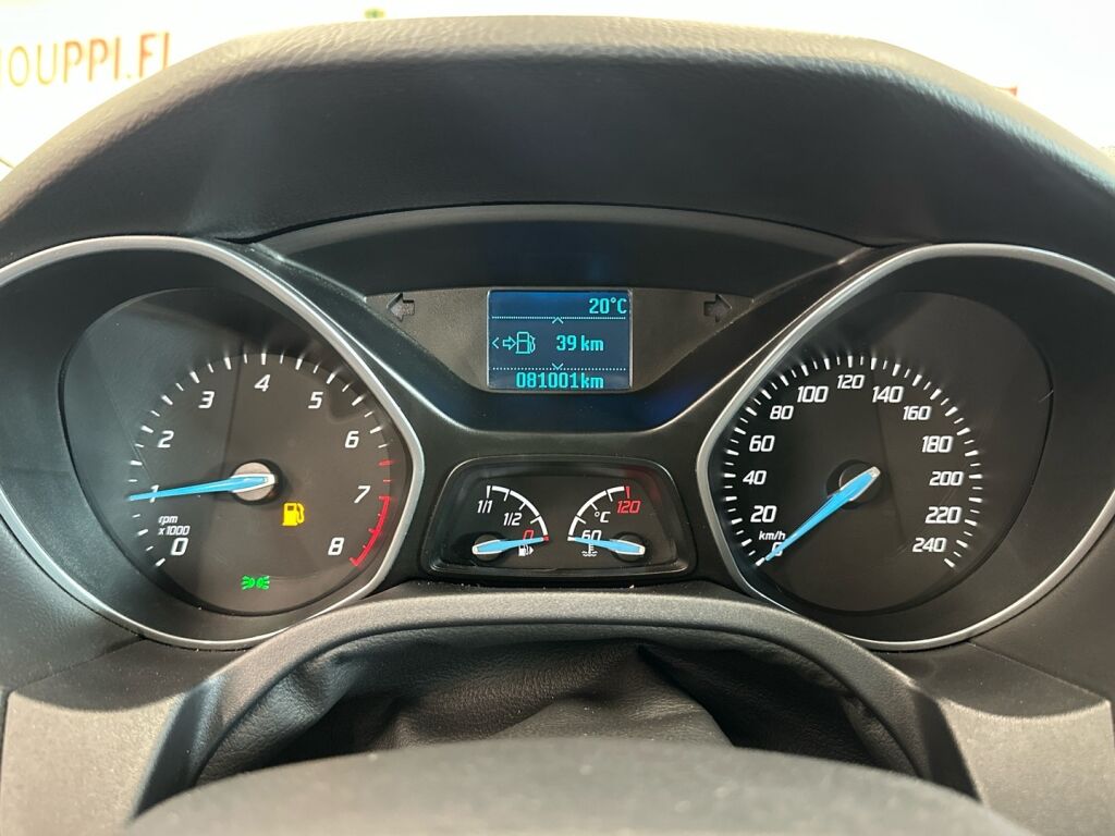 Ford Focus 2014 Punainen