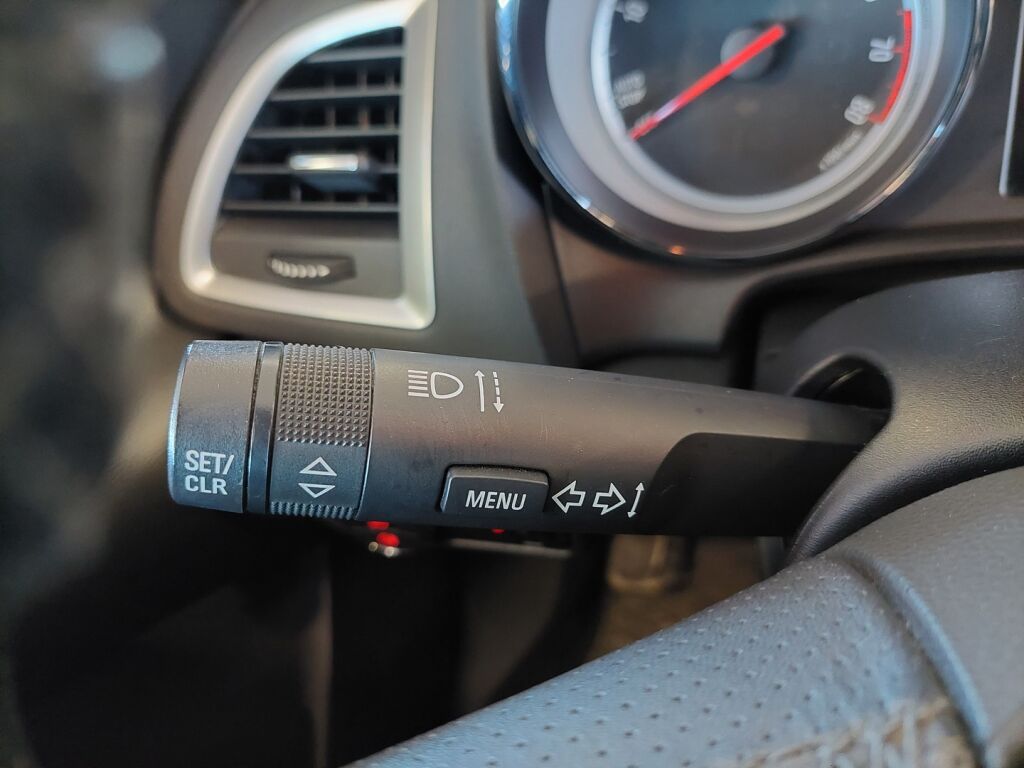 Opel Astra 2014 Sininen