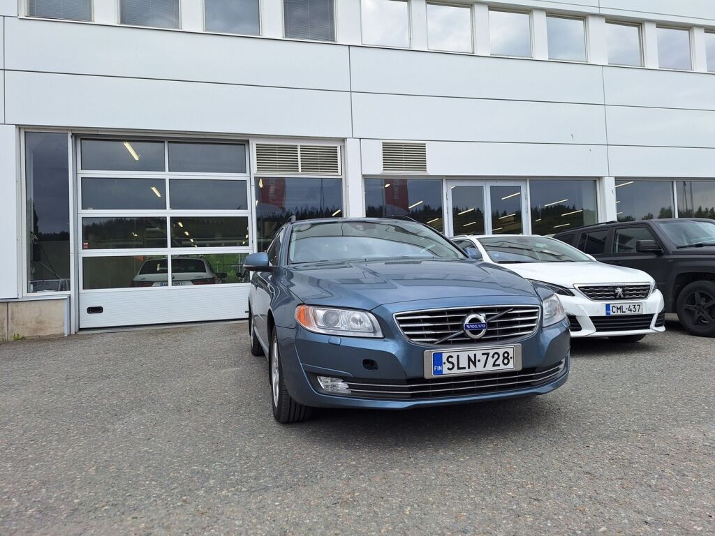 Volvo V70 2014 Sininen