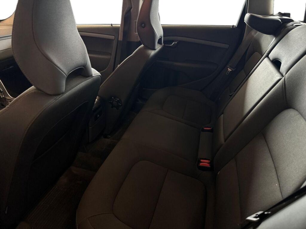 Volvo XC70 2014 Ruskea (beige)